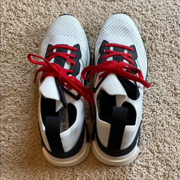 Steve Madden Athletic Shoes with Red Laces - Picture 5 of 6